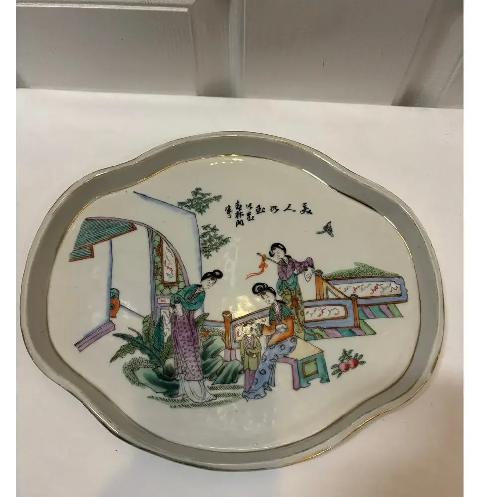 Vintage Chinese Famille Rose Porcelain Scalloped Tray Plate Gold Rim Decor